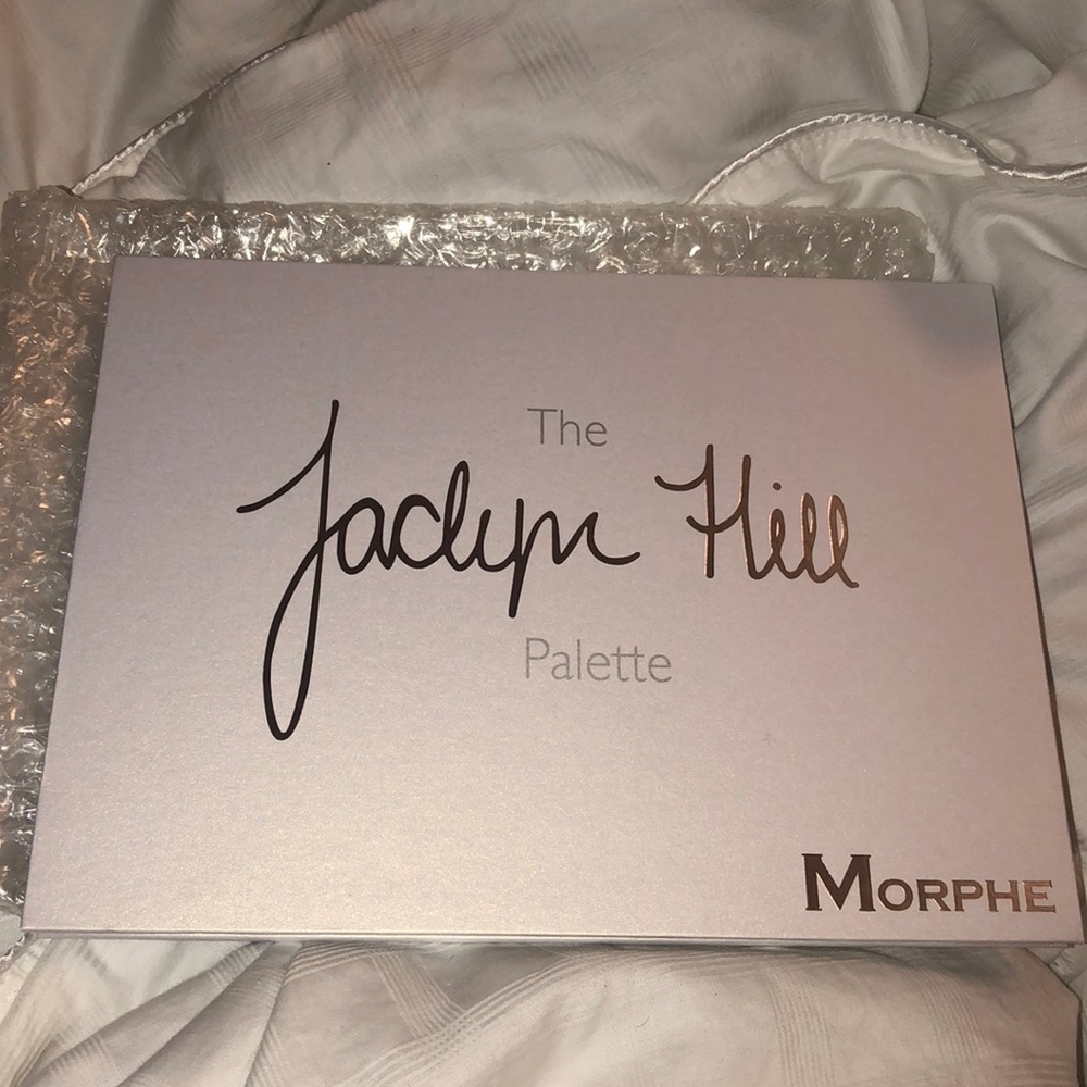 MORPHE JACLYN HILL EYESHADOW PALETTE UNUSED !!!